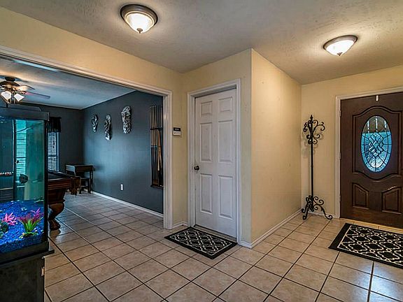 5th image of 4910 Archway Dr