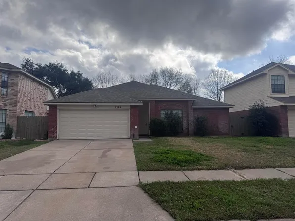 7722 Covington Dr, Houston, TX 77095