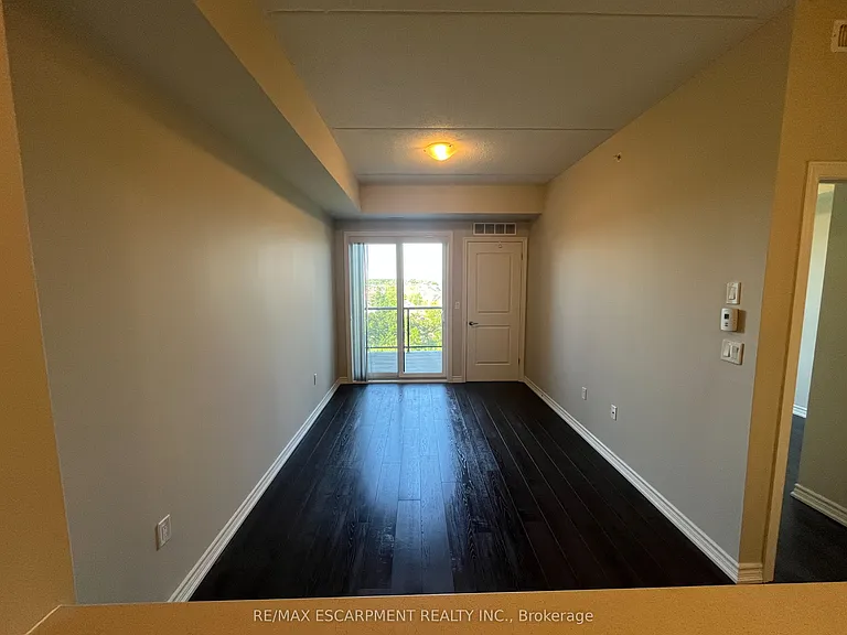 640 Sauve St #509 — Photo 6