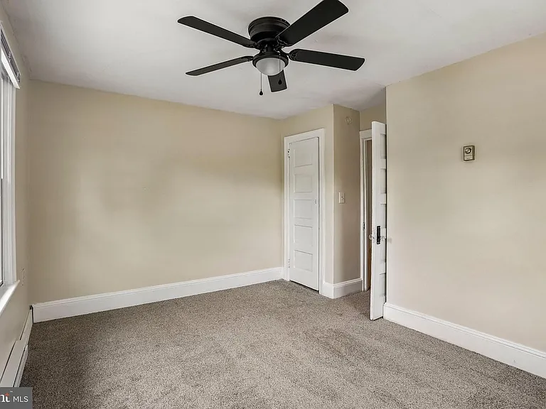 325 Cottage Ave — Photo 5