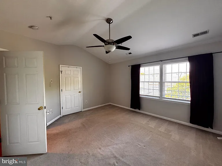 13 Fire Princess Ct — Photo 53