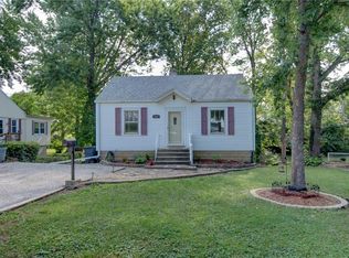 430 N 35th St, Decatur, IL 62521