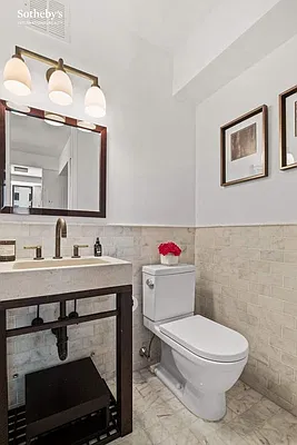 Sold by Sotheby's International Realty | media 10