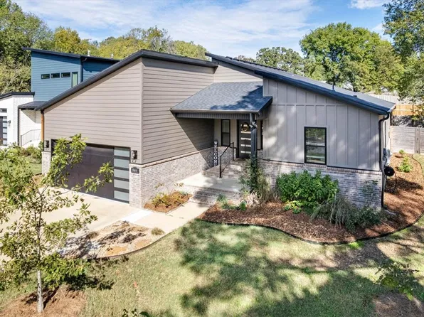 944 W Boone St, Fayetteville, AR 72701