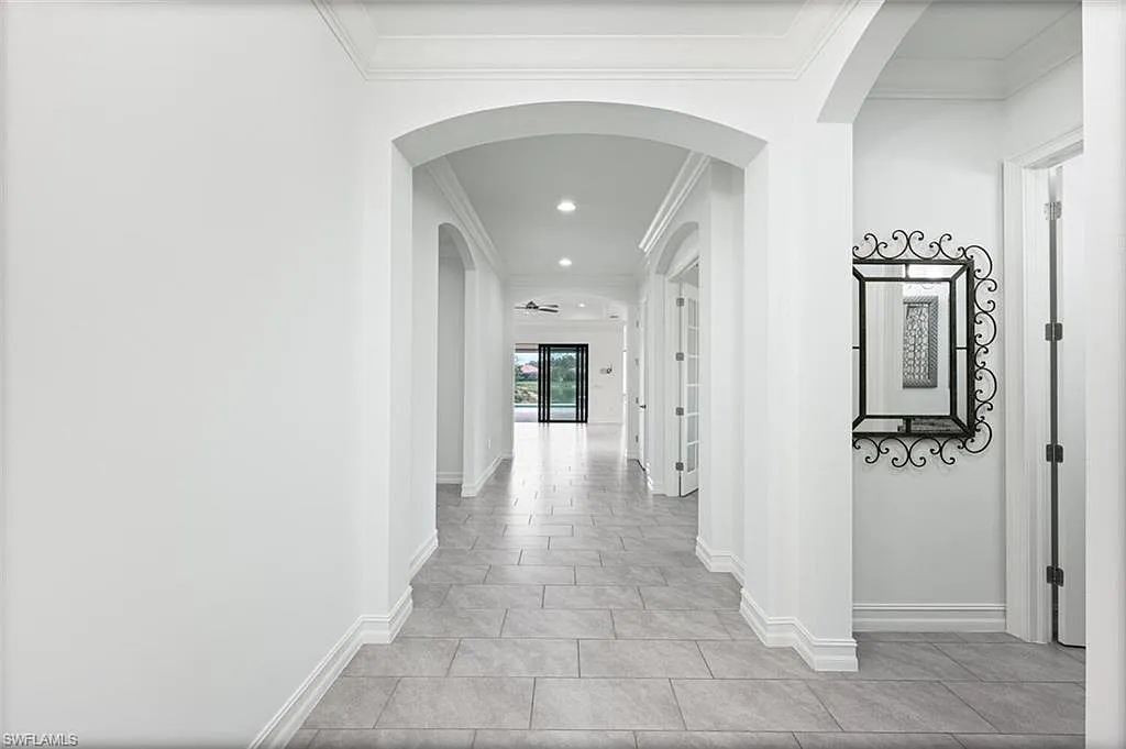 3 bed, 5.0 bath, 2624 sqft, $4,500 — Photo 4