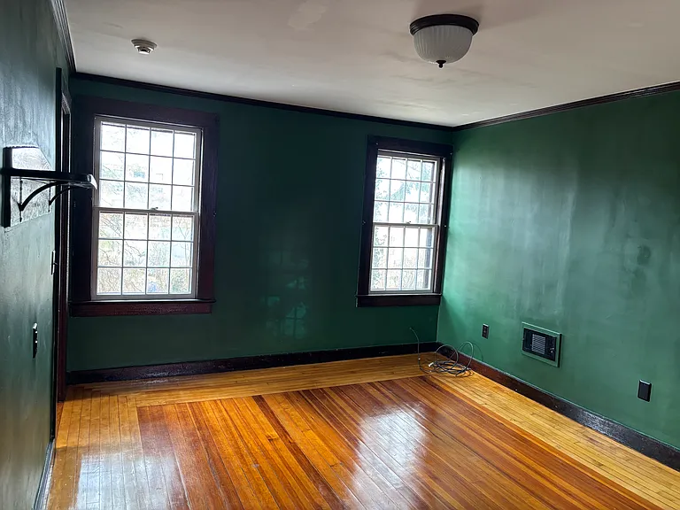 1049B Poquonnock Rd — Photo 17