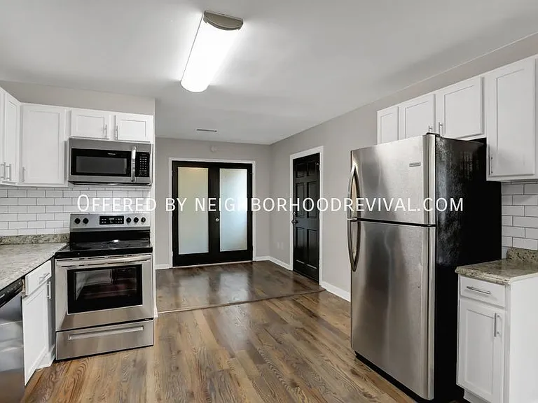 4006 Southlawn Ave — Photo 12