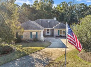 20625 Lowry Dr, Fairhope, AL 36532