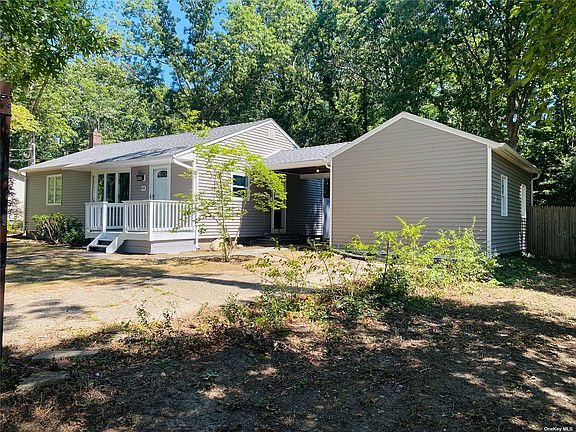 3rd image of 508 Lockwood Dr
