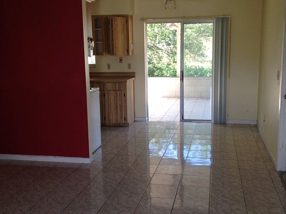 2nd image of 394 Champlain Dr