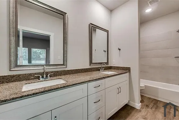 2424 S Fannin Ave #2424 — Photo 12