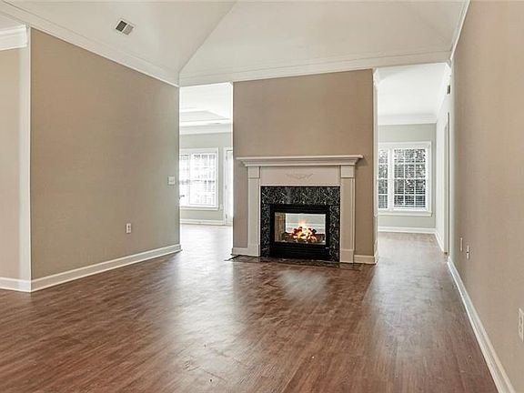 4th image of 1925 Hickory Station Cir