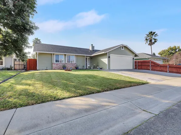2682 Pear St, Live Oak, CA 95953