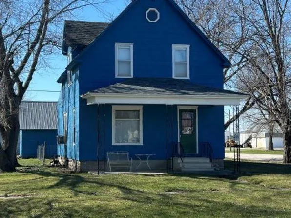 202 SE C Ave, Gilmore City, IA 50541