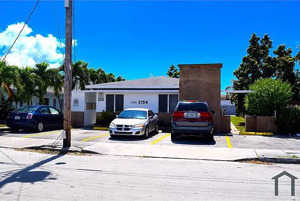 2154 NW Flagler Ter #8