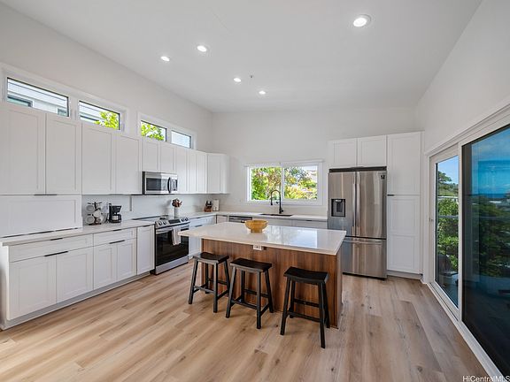 5th image of 3616 Sierra Dr