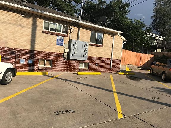 5th image of 3253 Olive St