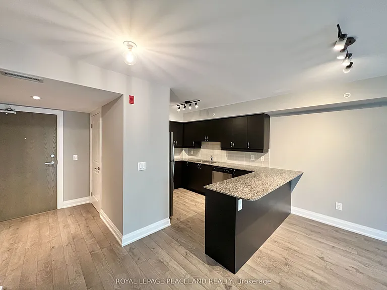 481 Rupert Ave #307 — Photo 5