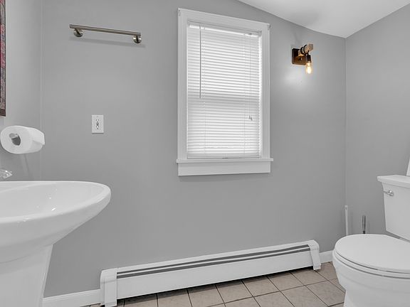 2nd image of 102 Orange St