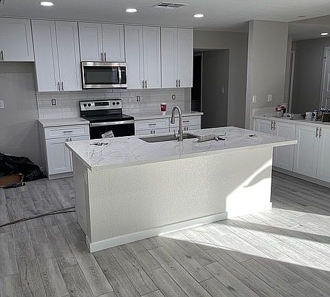 2nd image of 2650 E Louise Dr