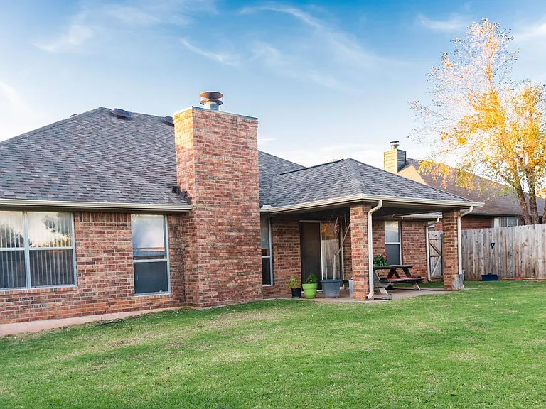 716 Azalea Hill Dr — Photo 18