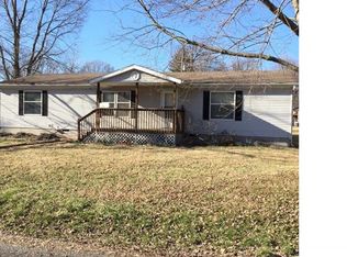 1805 La Salle St, Belleville, IL 62221