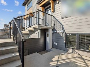 135 W Mahogany Parade SE #1112, Calgary, AB T3M4K2