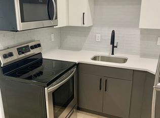 1843 Hartranft St APT 205, Philadelphia, PA 19145