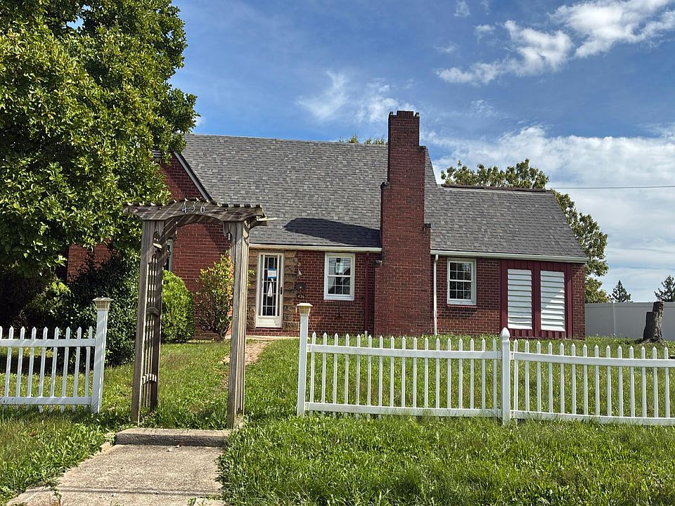 1st image of 436 Fannie St