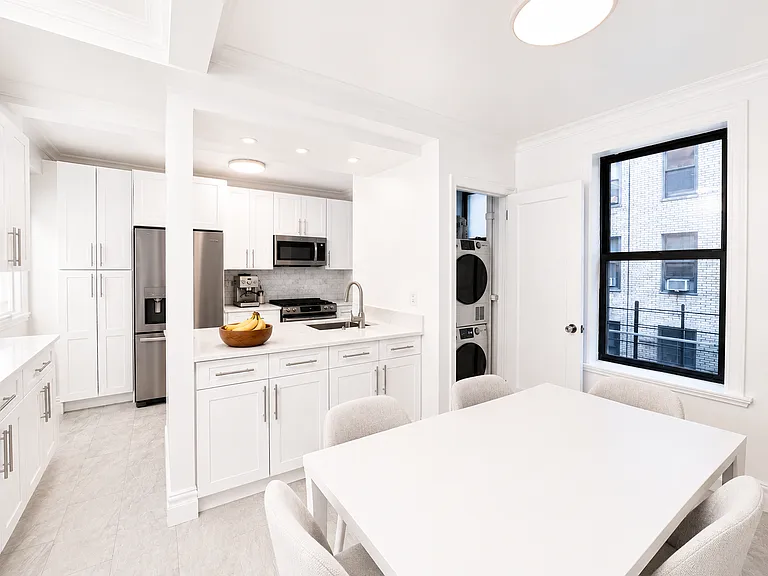 98 Riverside Dr #5C — Photo 4