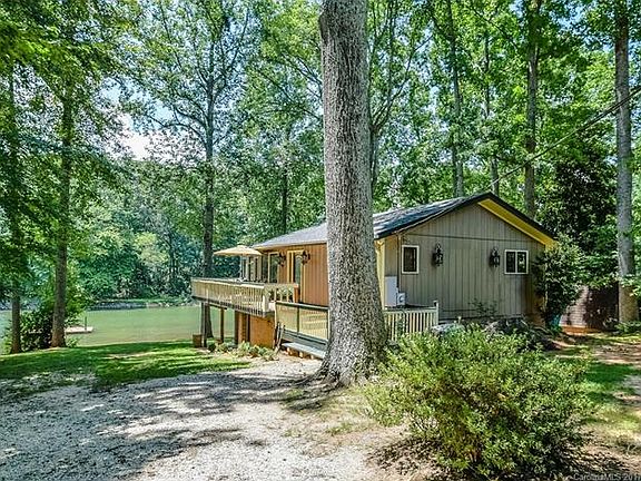 4th image of 130 Elysian Dr #9