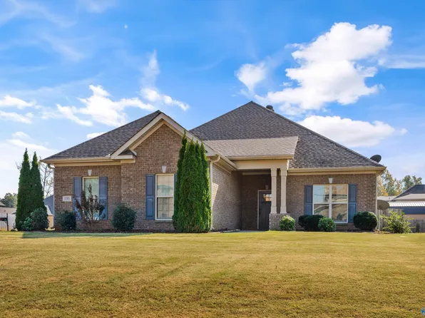 100 Roselynn Way, Harvest, AL 35749
