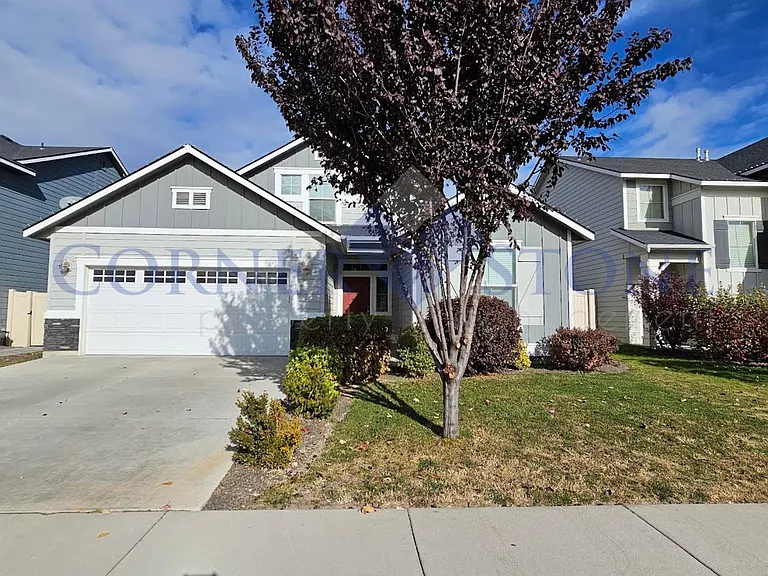 4676 W Silver Riv — Photo 1