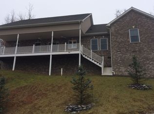 990 Confederacy Dr, Penn Laird, VA 22846