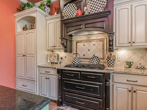 4th image of 7404 Ledgestone Dr