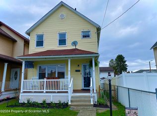 1718 Elizabeth St, Scranton, PA 18504