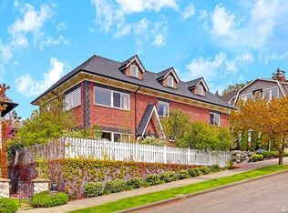 2918 W McGraw St, Seattle, WA 98199