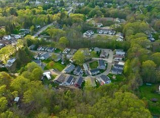 12 Lewis St, Rutland, MA 01543