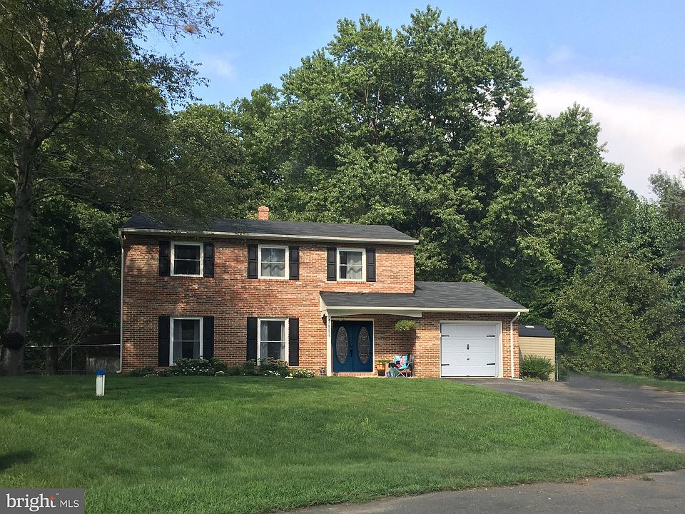 1st image of 42554 Henry Ct