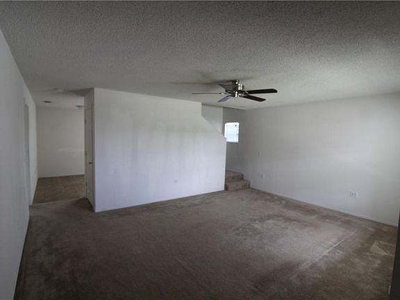 3rd image of 225 Manoel Ln #8