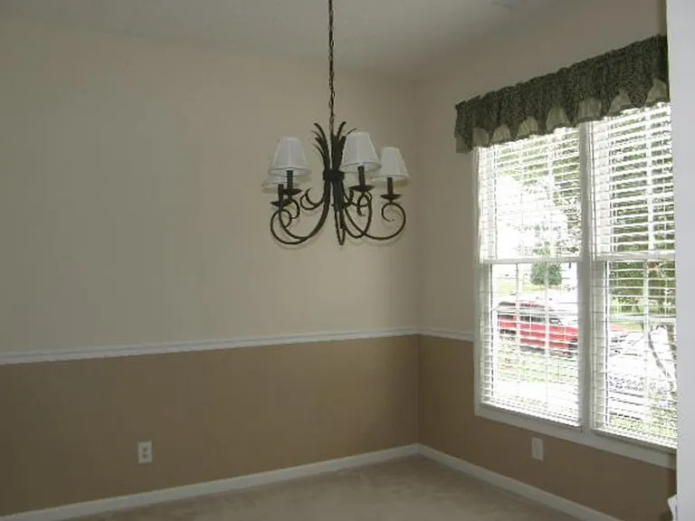 207 Cove Creek Dr — Photo 9