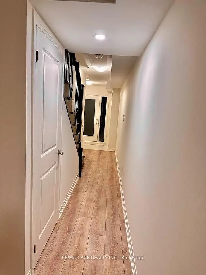3 bed, $2,900 — Photo 4