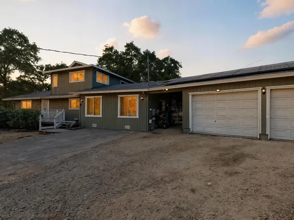 3232 Berkesey Ln, Valley Springs, CA 95252