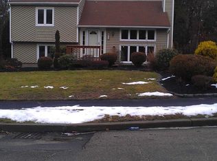 19 Nichole Ln, Coventry, RI 02816