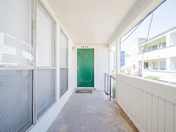 5th image of 781 Country Place Dr APT 2052