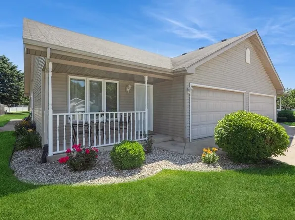 6947 Swan Ln, Schererville, IN 46375