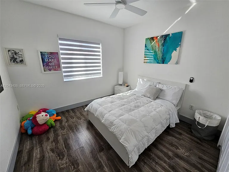 15561 SW 31st Ln — Photo 34