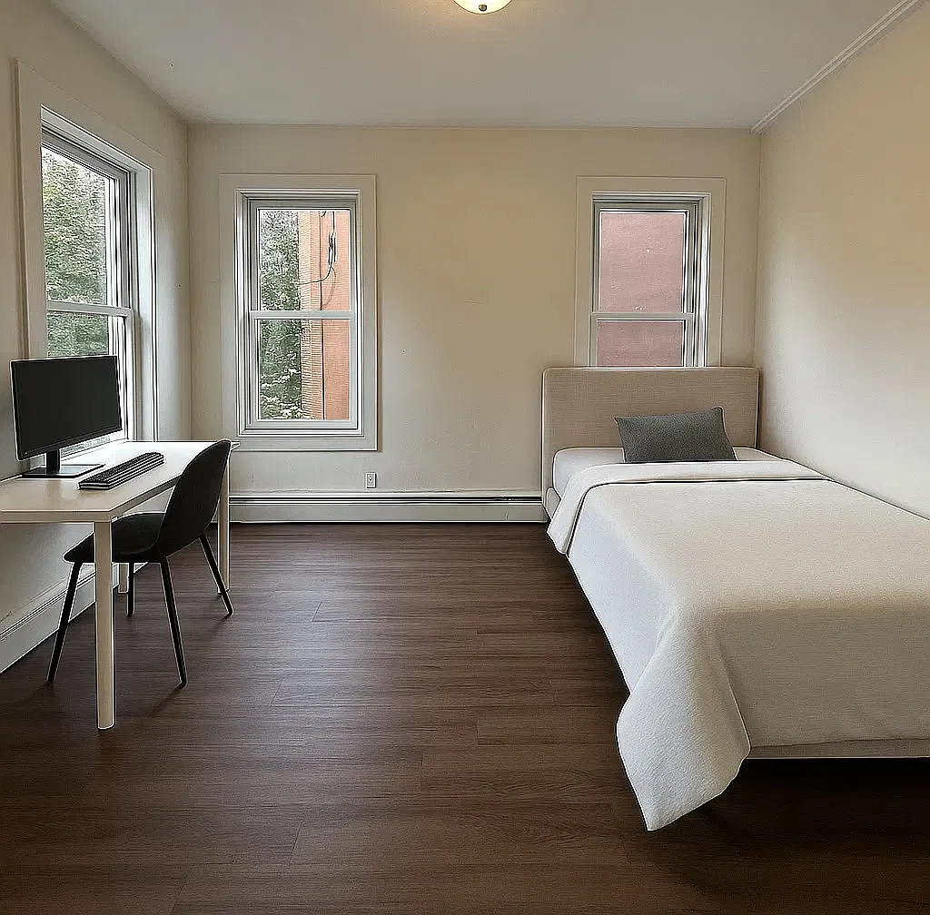 3 bed, $3,000 — Photo 2