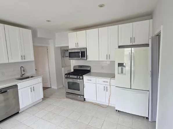 (undisclosed Address), Staten Island, NY 10312