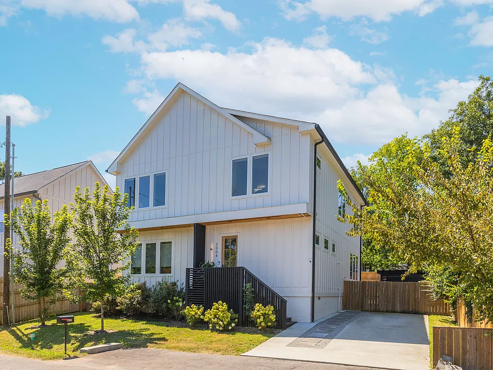 2004 Tammany Dr